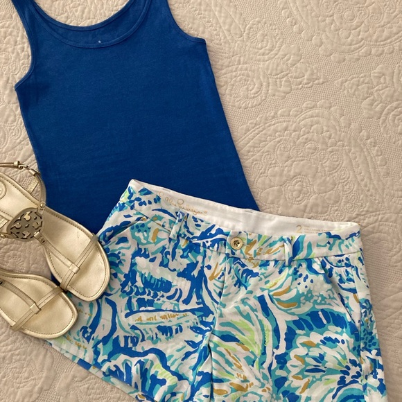 Lilly Pulitzer Stretch Knit Callahan Shorts - Picture 3 of 10